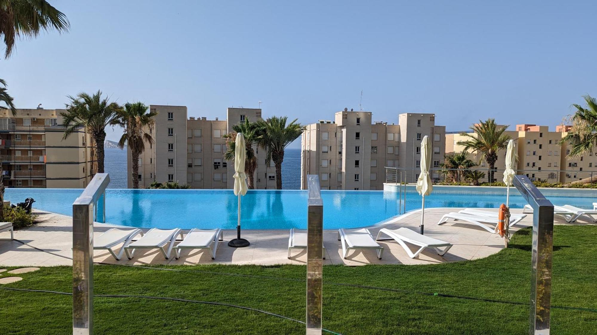 Sunset Cliffs Modern Apartment Benidorm Buitenkant foto