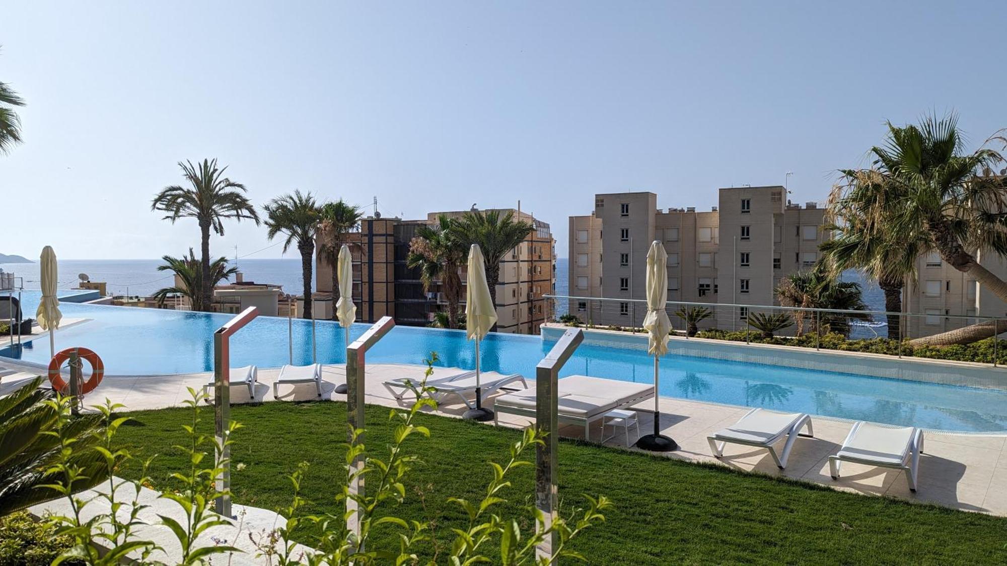 Sunset Cliffs Modern Apartment Benidorm Buitenkant foto
